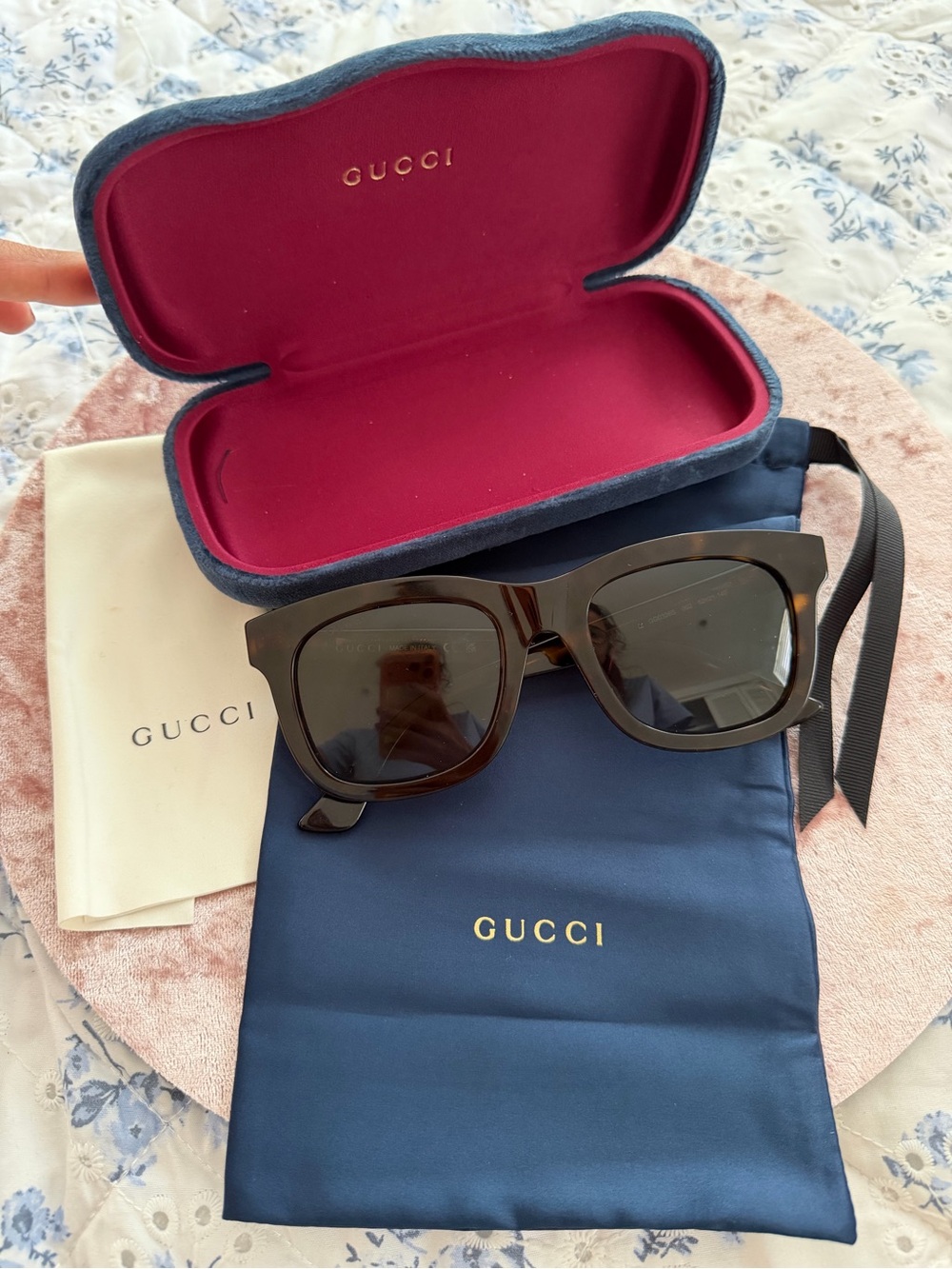 Gucci Tortoiseshell Square Sunglasses with Navy Case